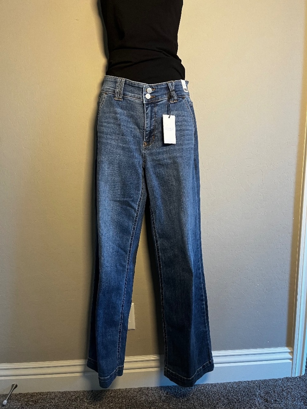 Judy Blue Wide Leg High waist Stretch Size 7/28 NWT
